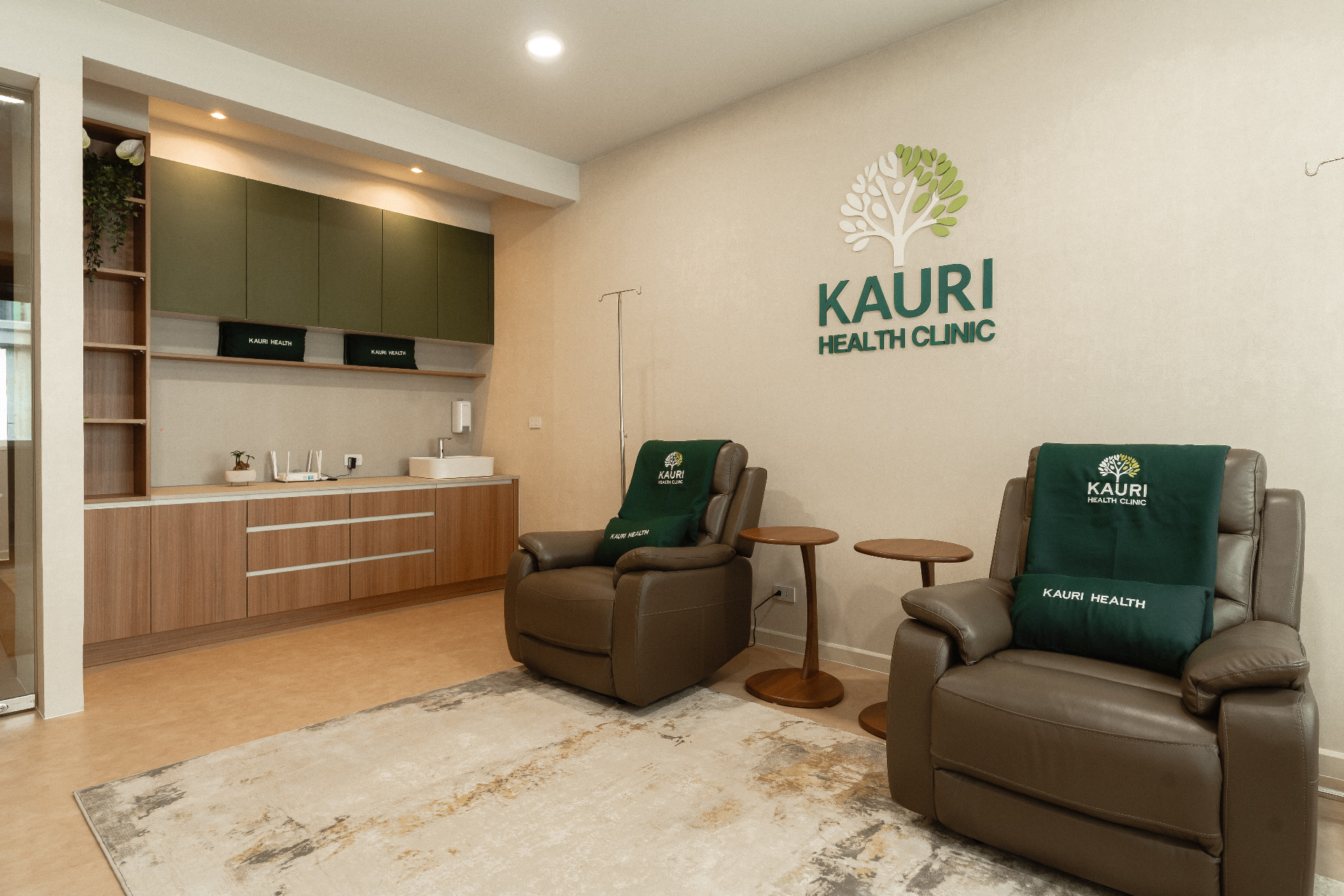 Private IV therapy suite with reclining treatment chairs